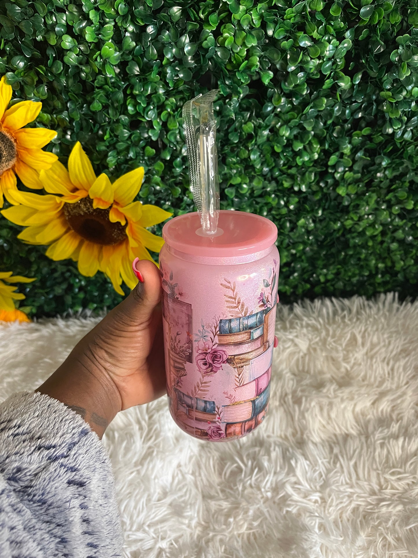 Just a Girl who loves books glass cup